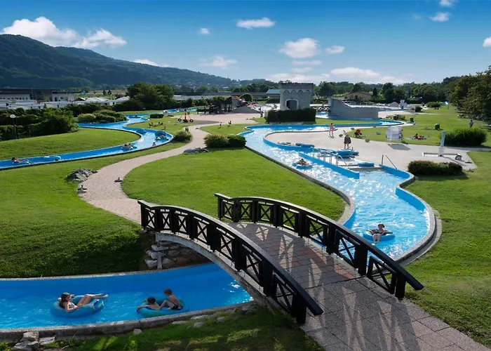 House, Terme Catez 153 *